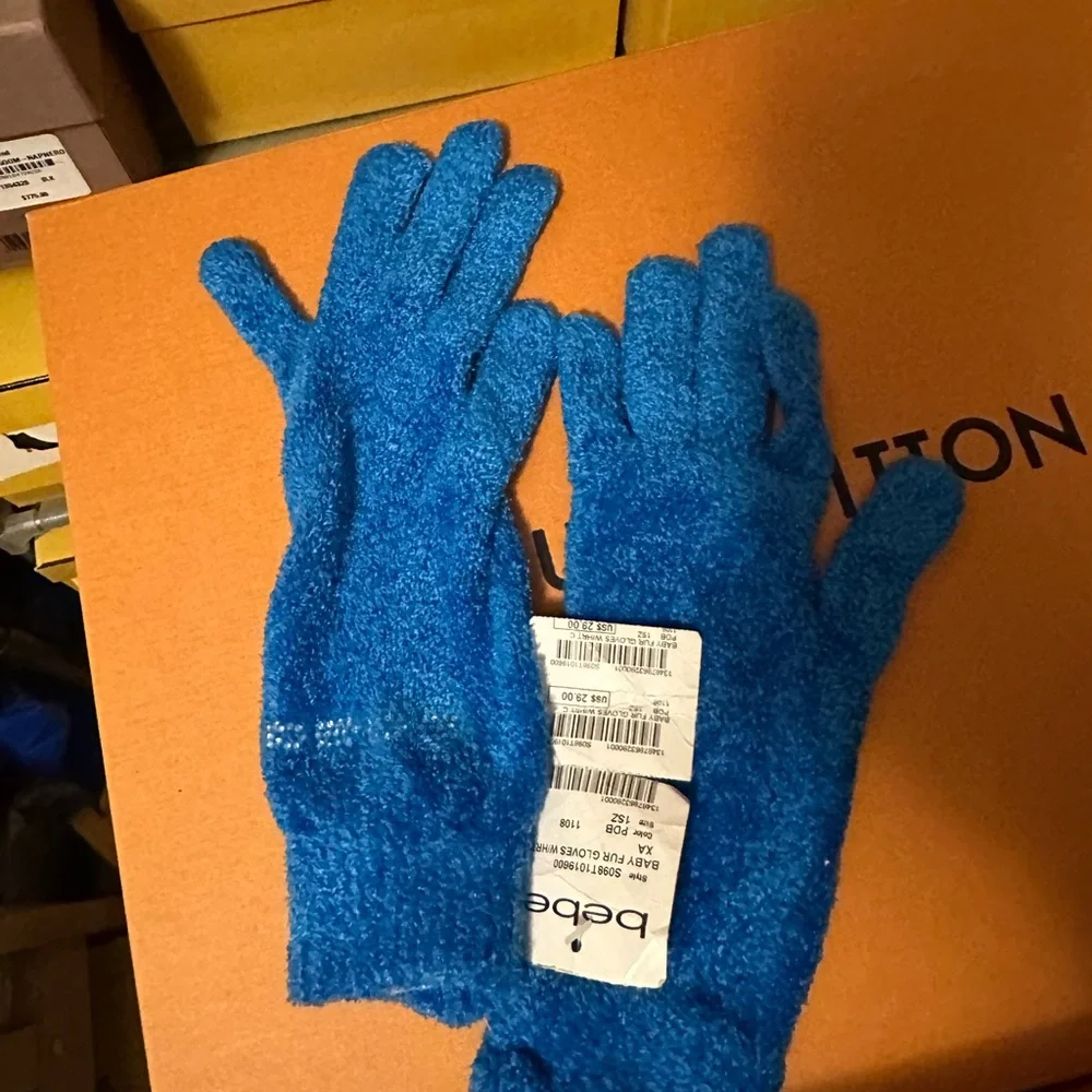 bebe Electric Blue Fuzzy Knit Gloves